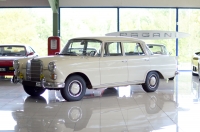 Mercedes 200 1966