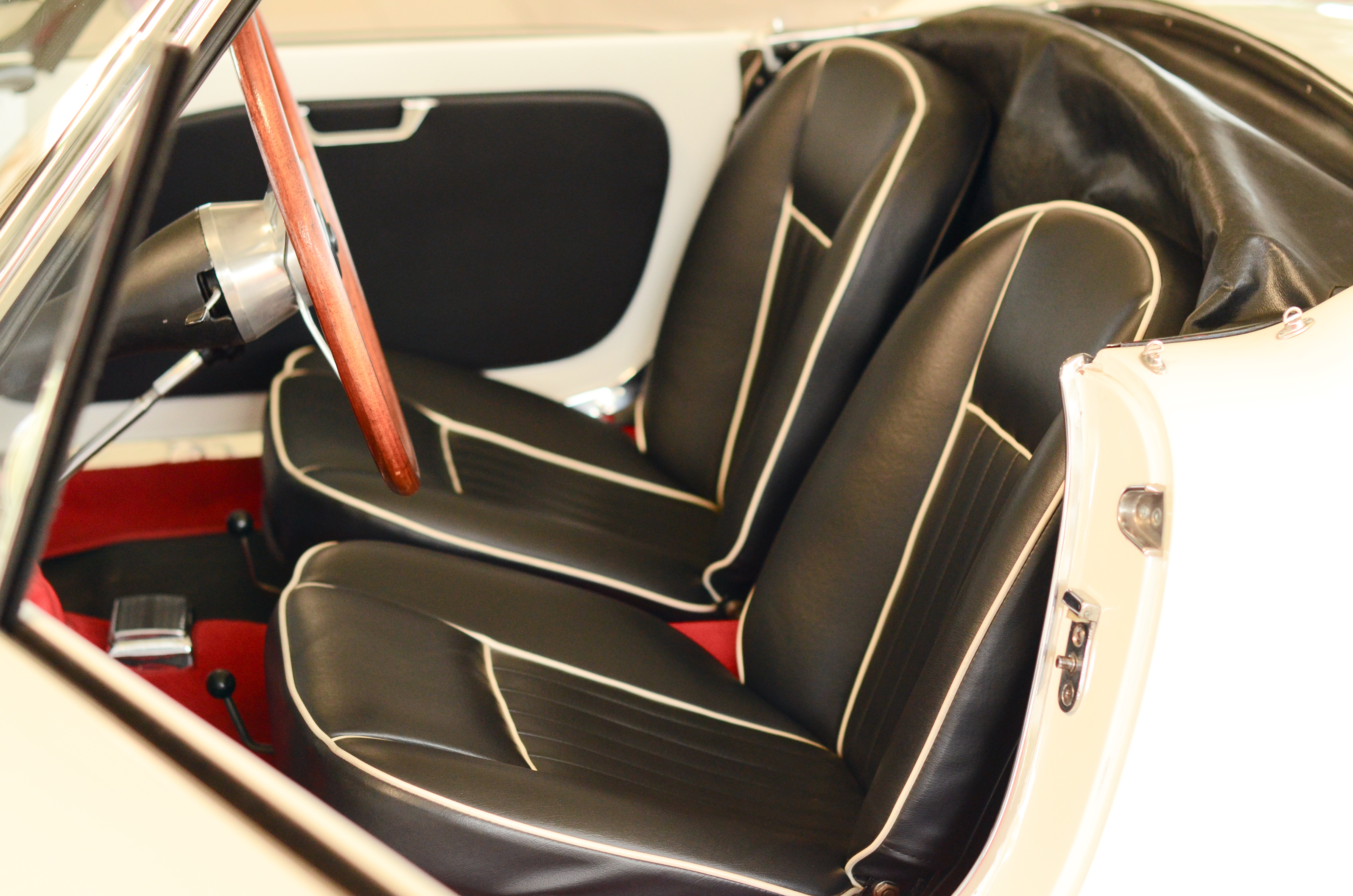 Alfa Romeo Giulia Spider