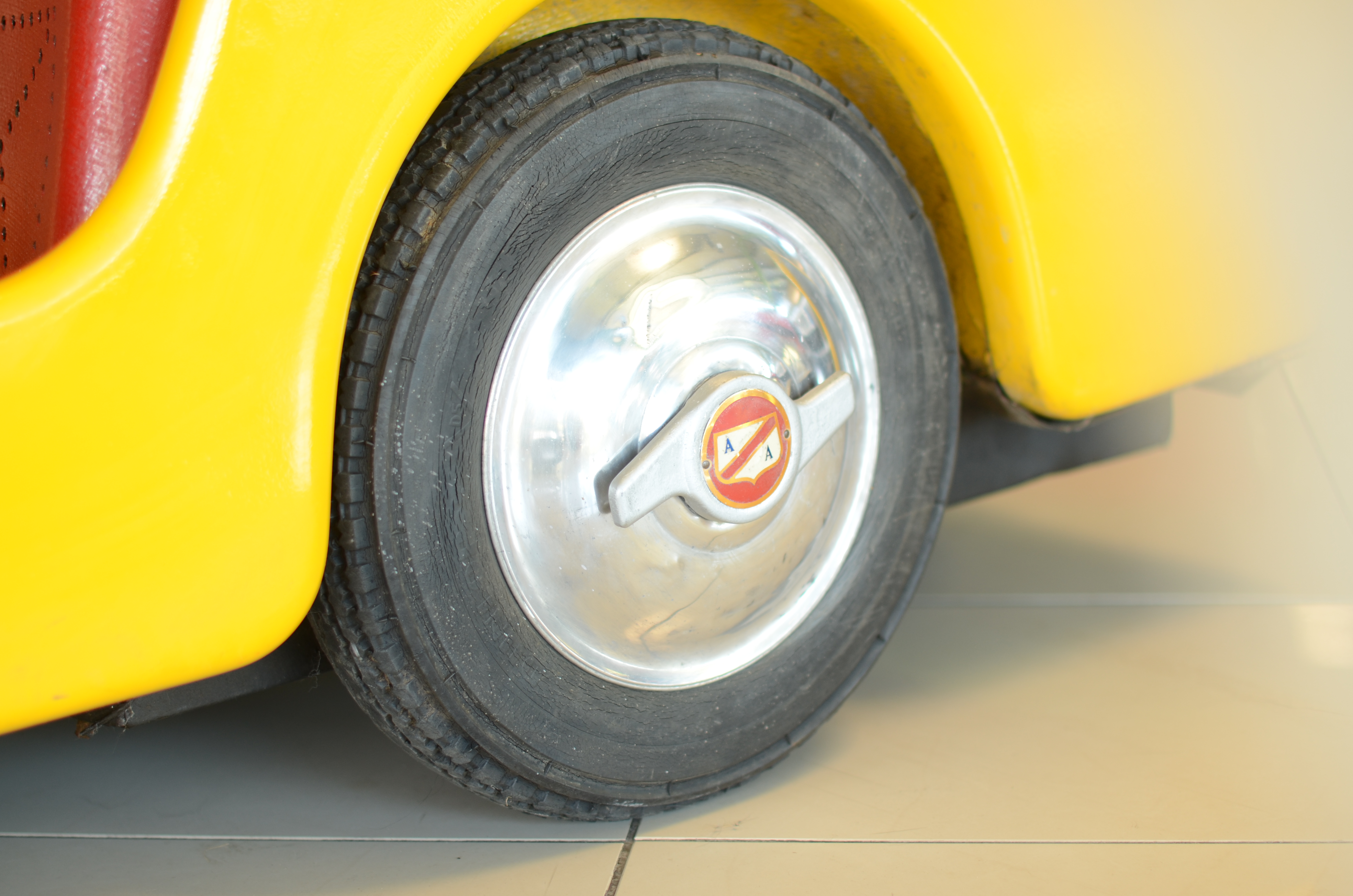 Automobile pour enfant "Jeudi" par Ets Carniel