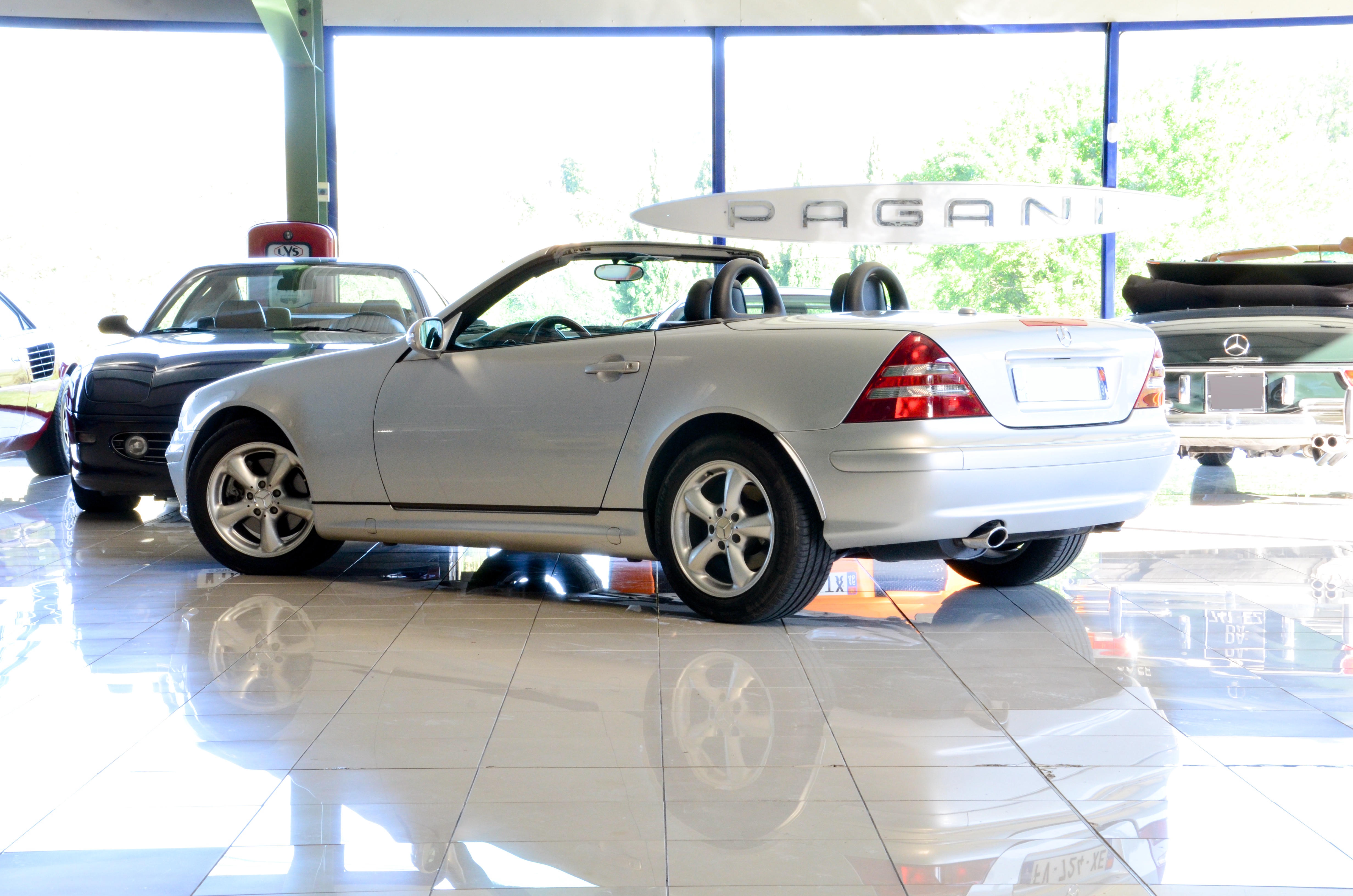 Mercedes SLK 320