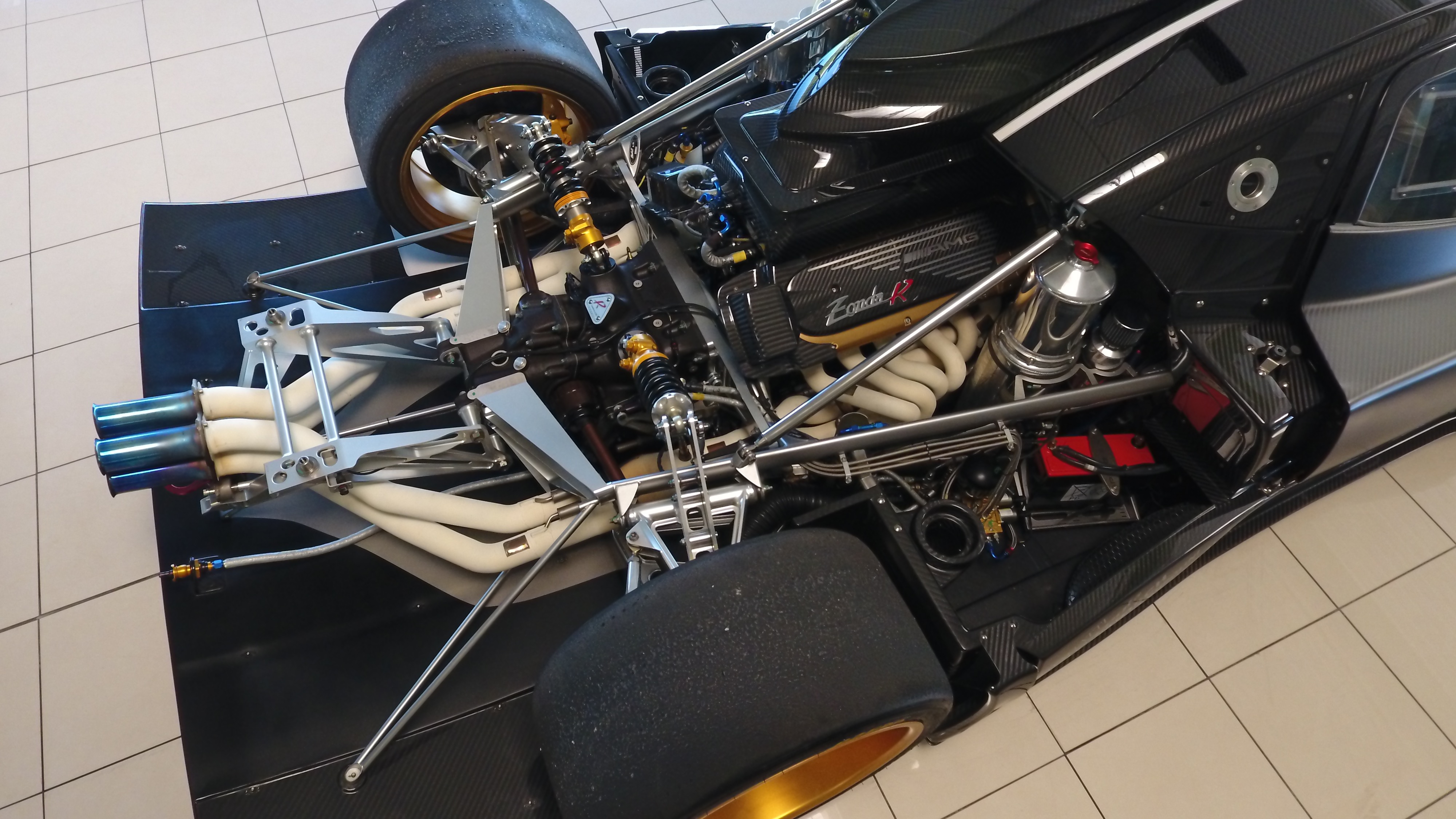 Pagani Zonda R