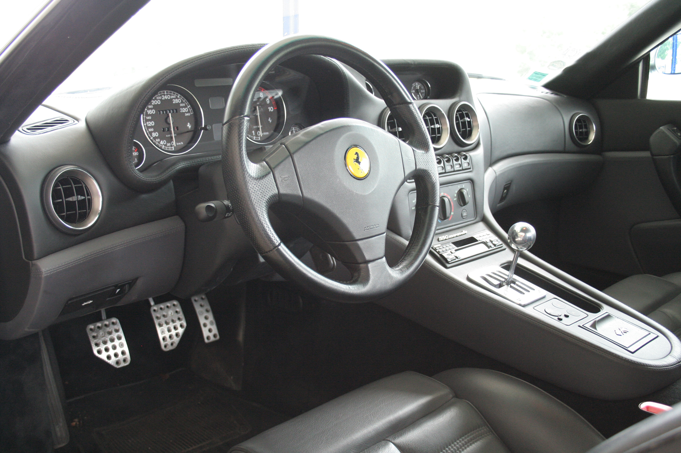 Ferrari 550 Maranello Grise