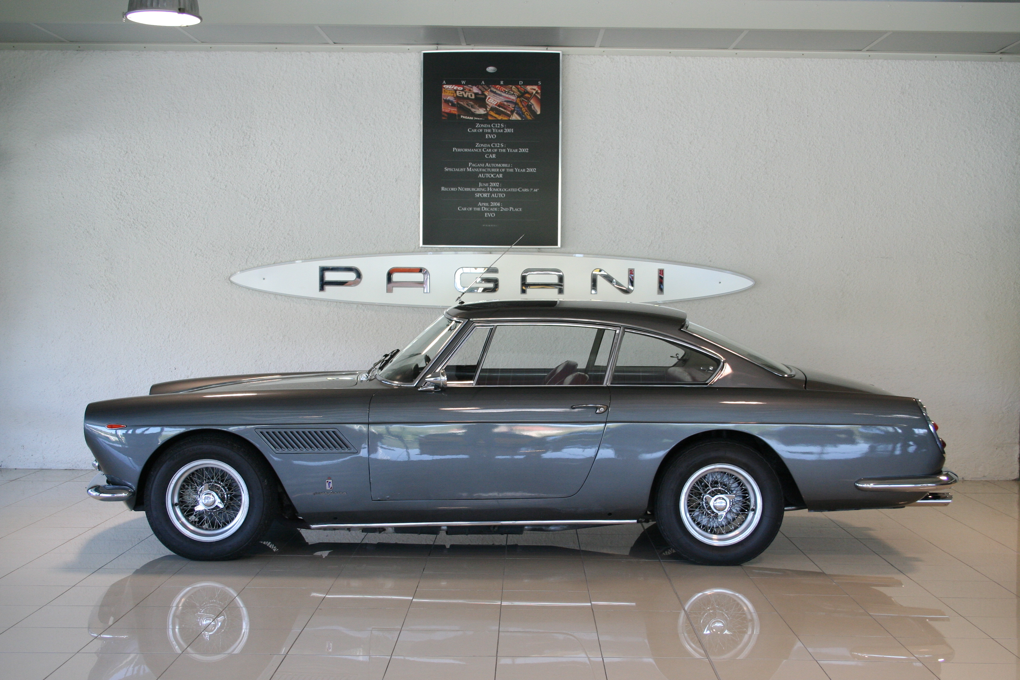 Ferrari 250 GTE