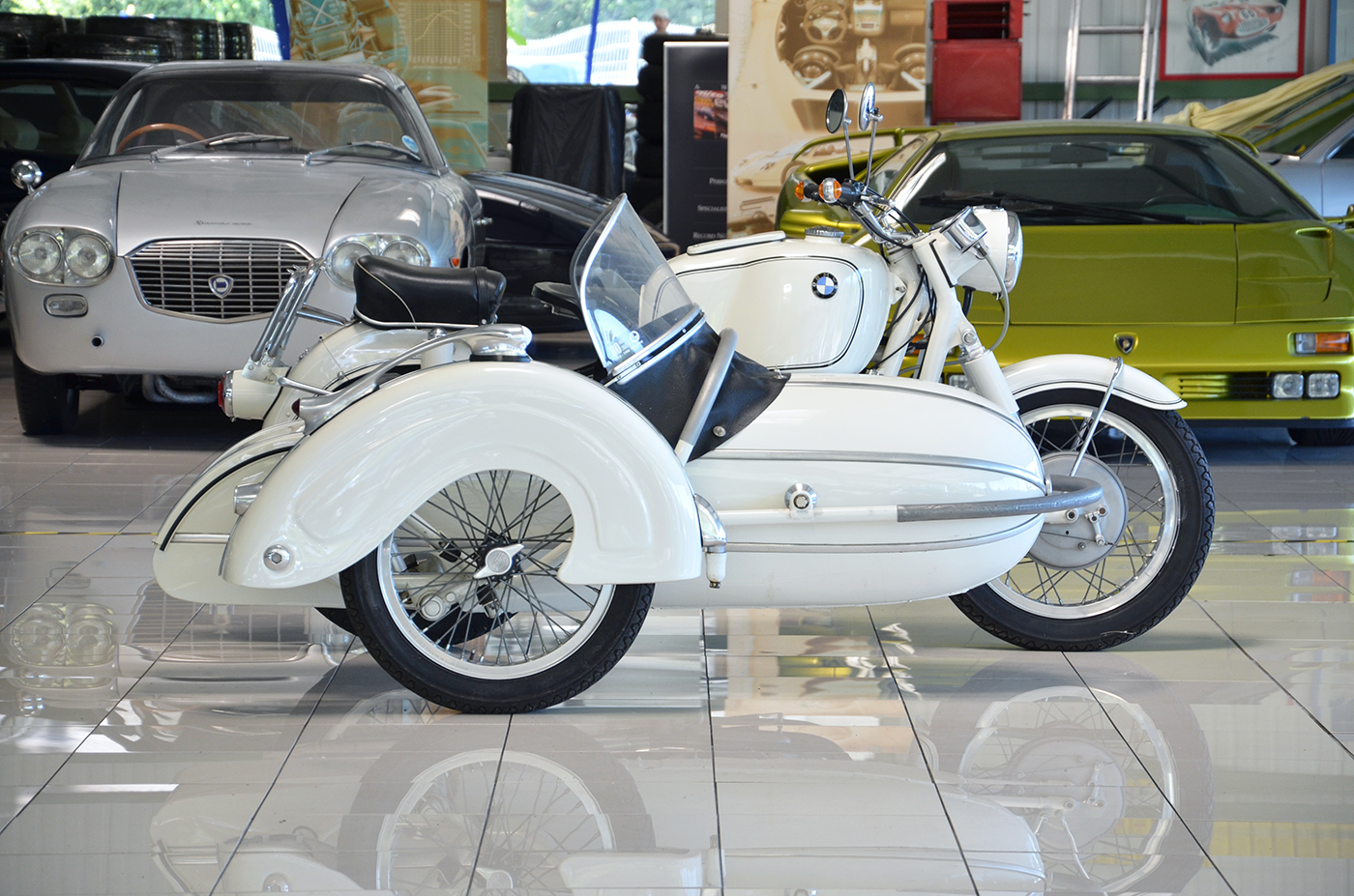 BMW R69S Side car