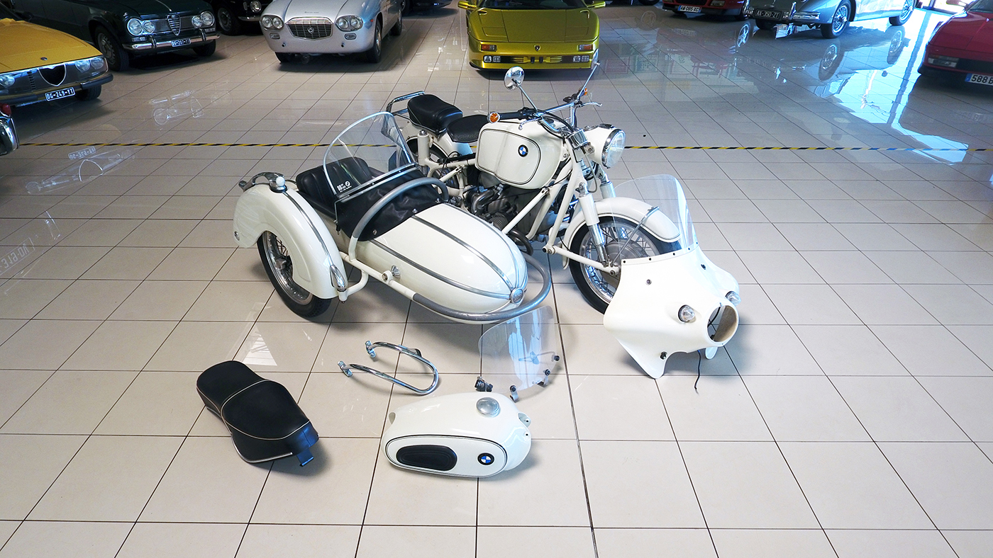 BMW R69S Side car