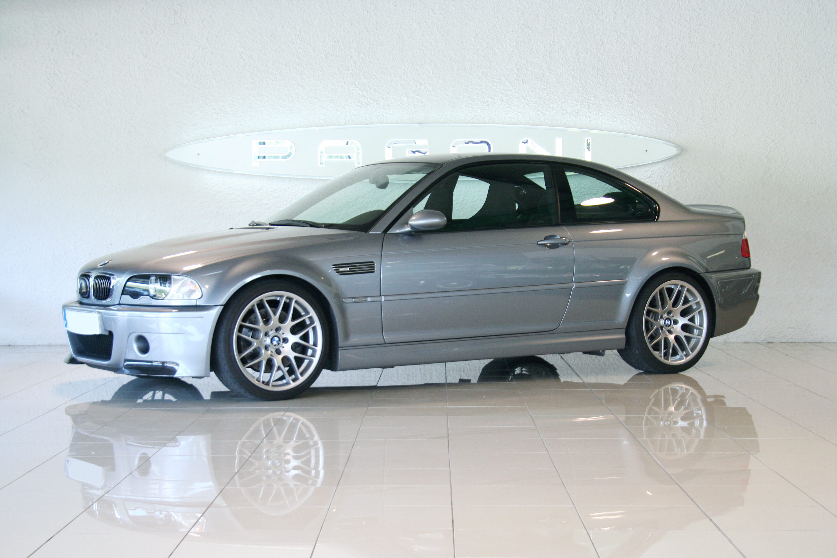 BMW M3 CSL
