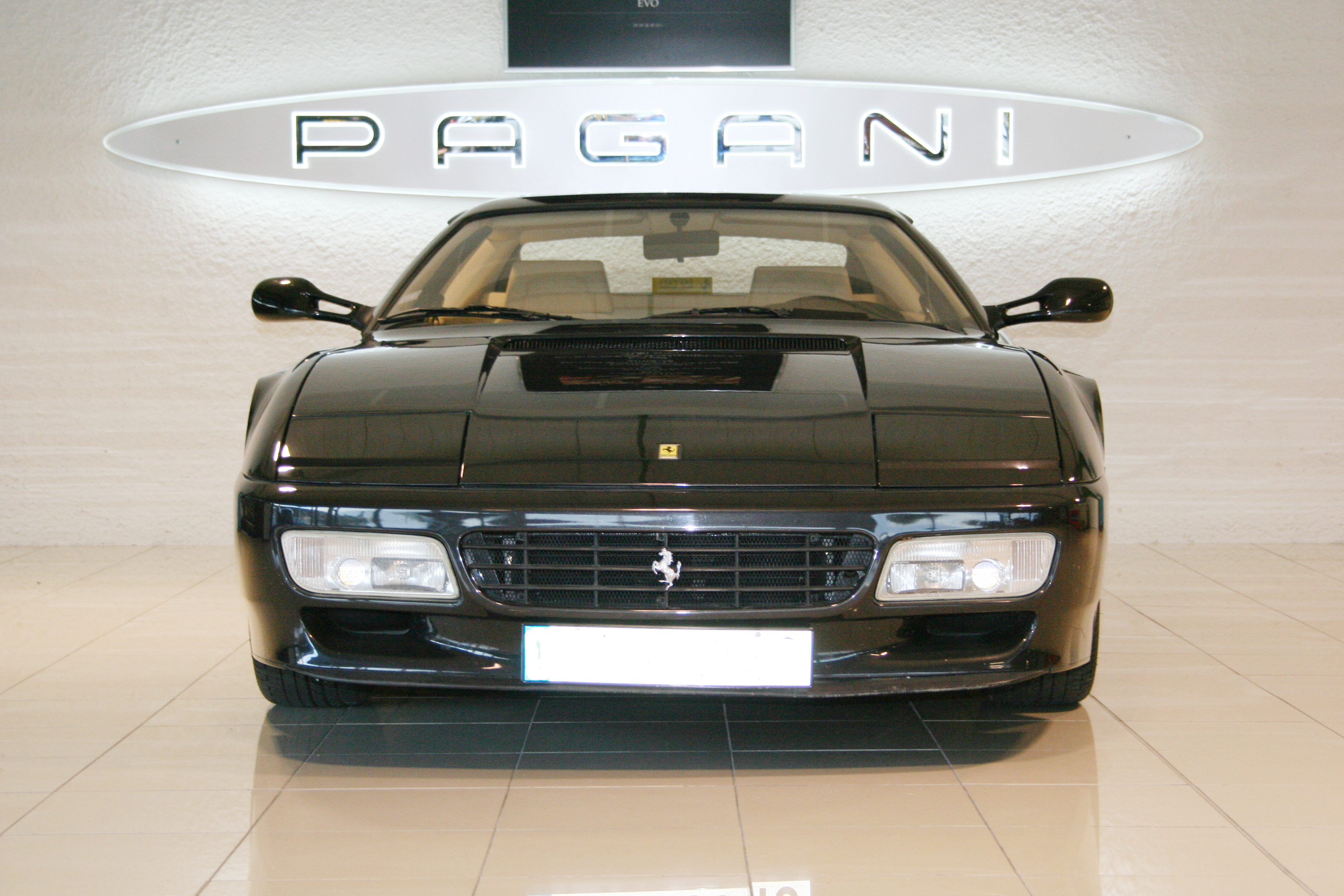 Ferrai 512 TR