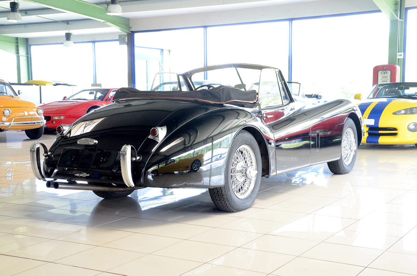 Jaguar XK120 DHC