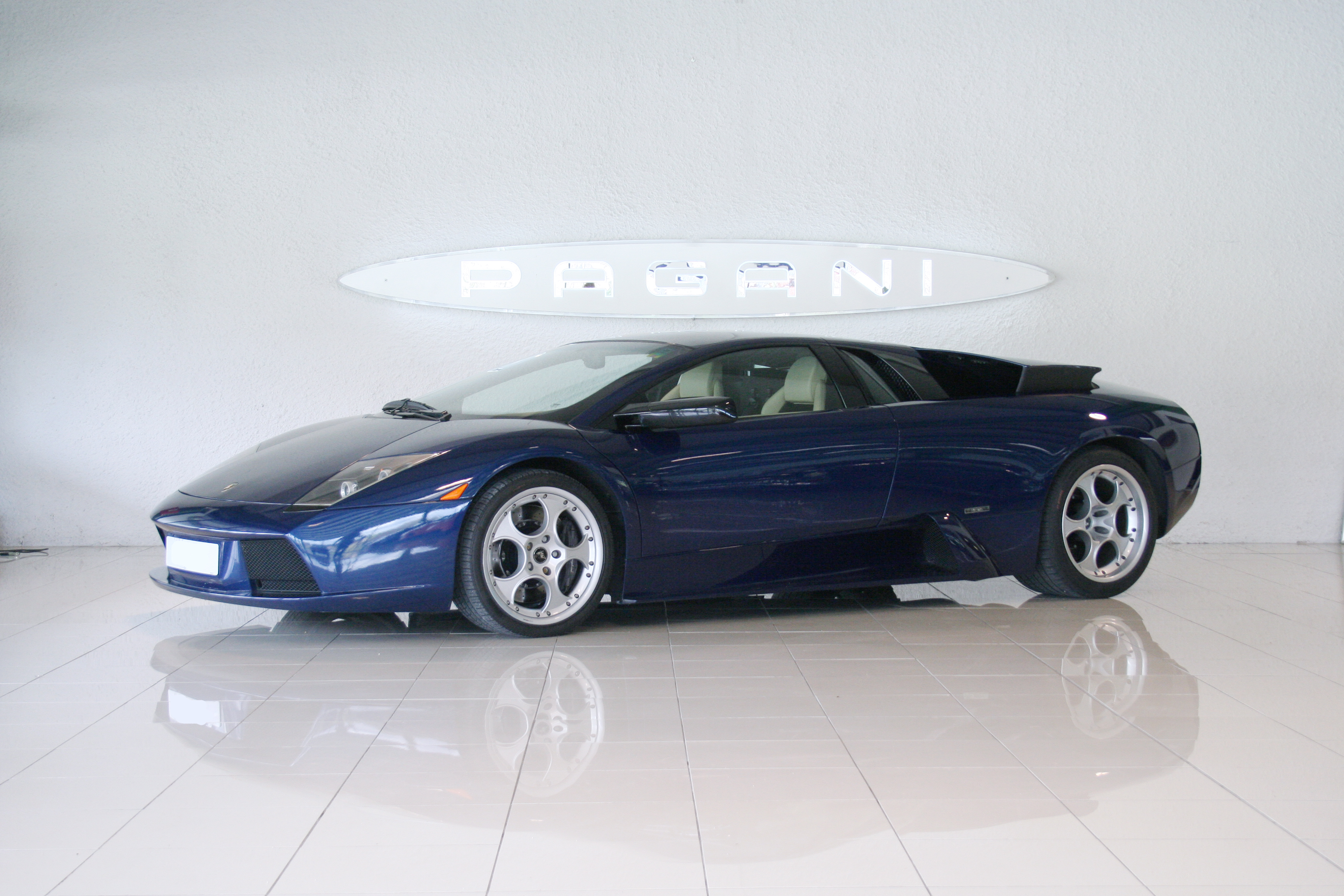 Lamborghini Murcielago LP580