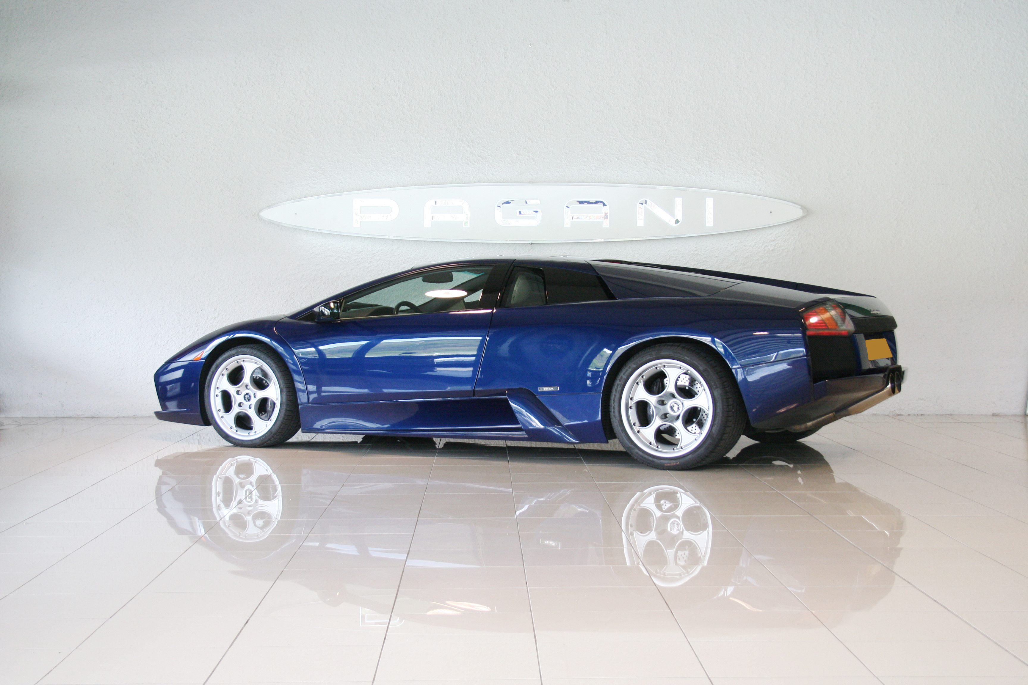 Lamborghini Murcielago LP580