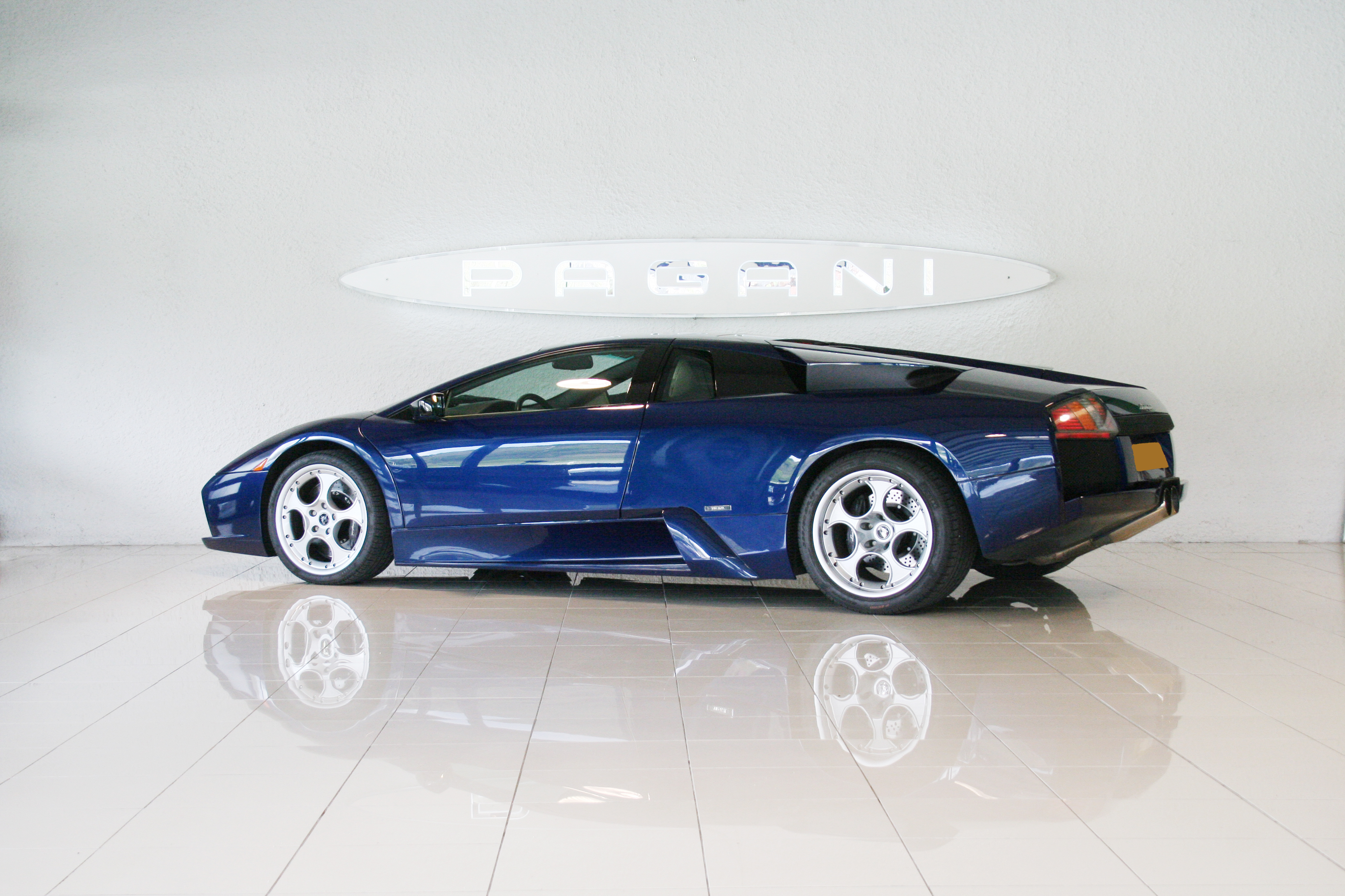 Lamborghini Murcielago LP580