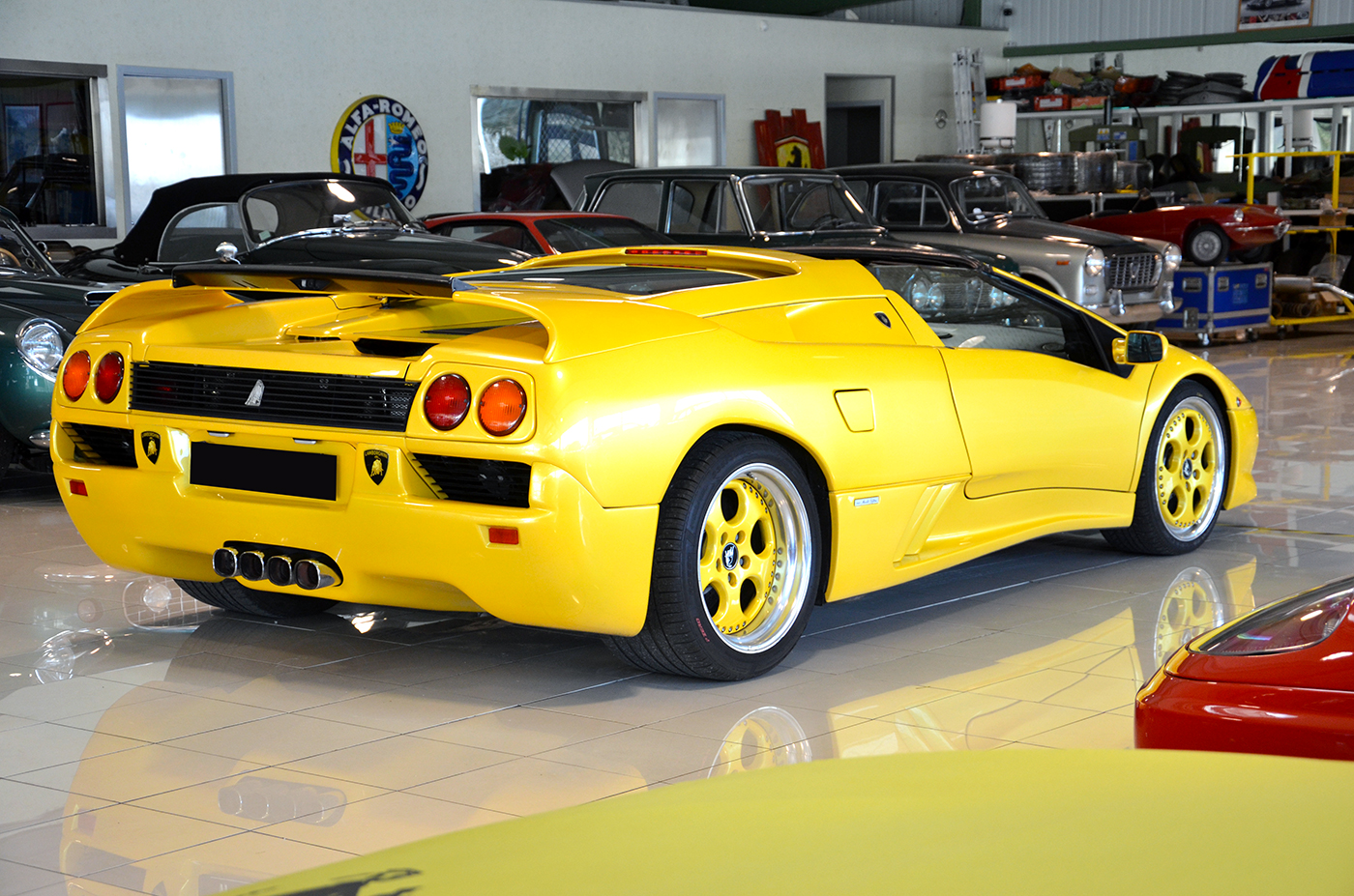 Lamborghini Diablo SV Roadster