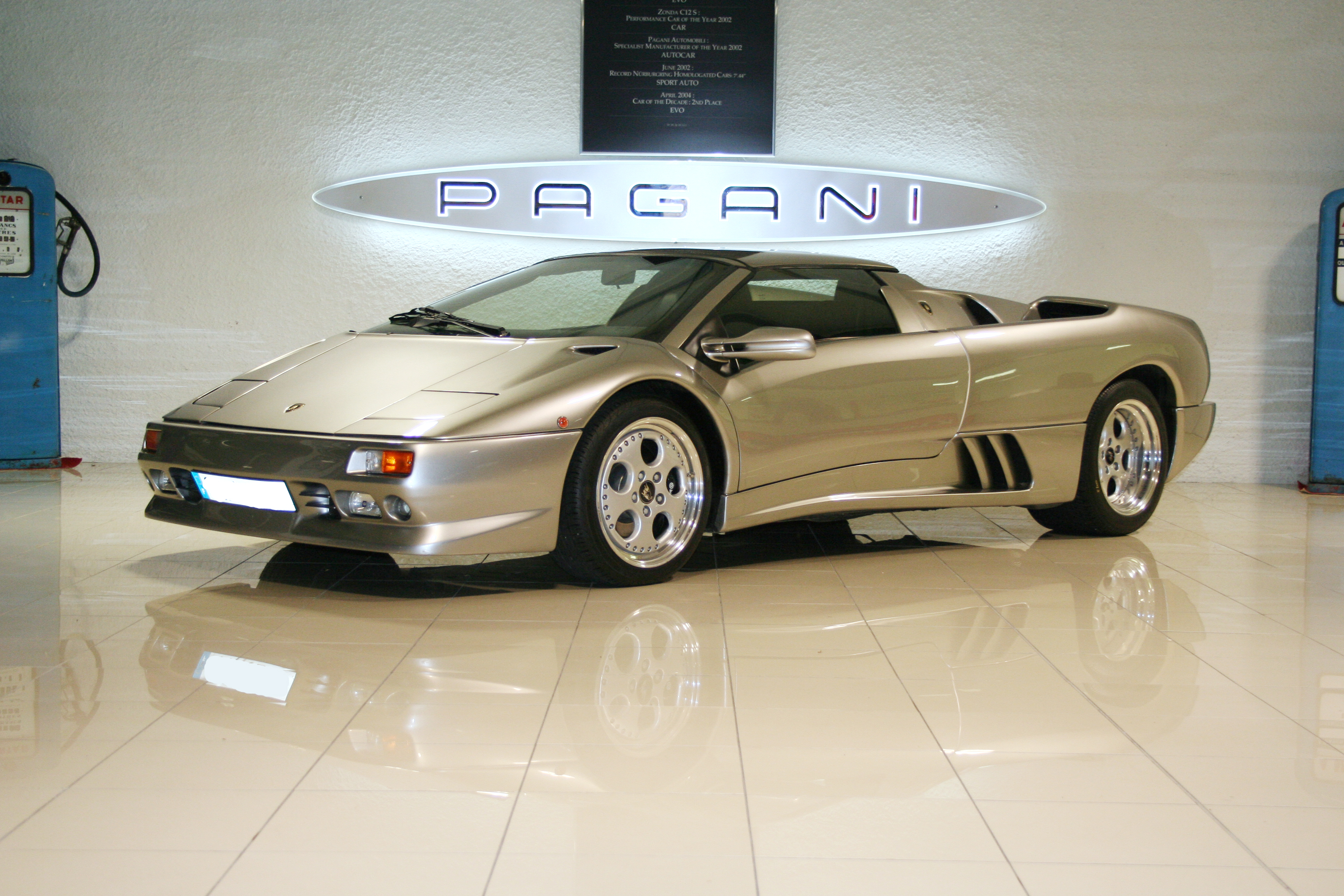 Lamborghini Diablo VT Roadster