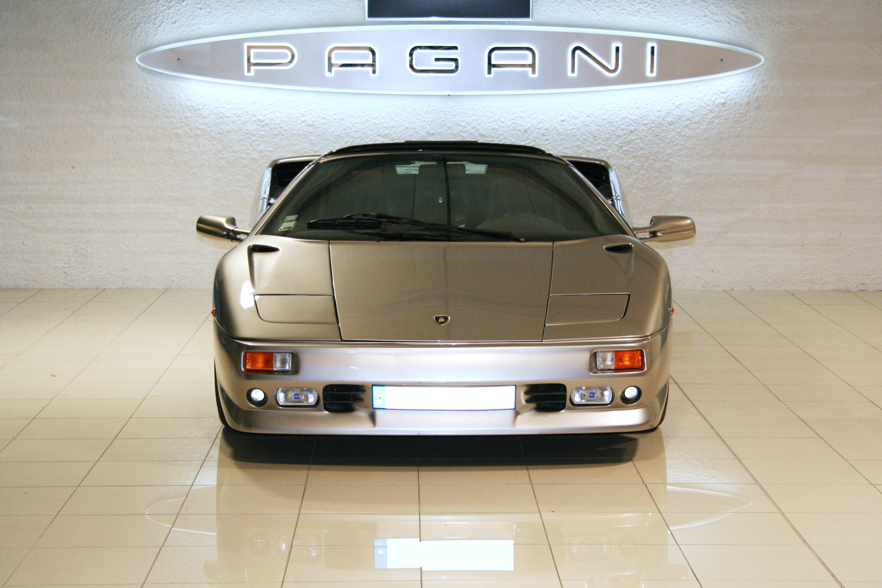 Lamborghini Diablo VT Roadster