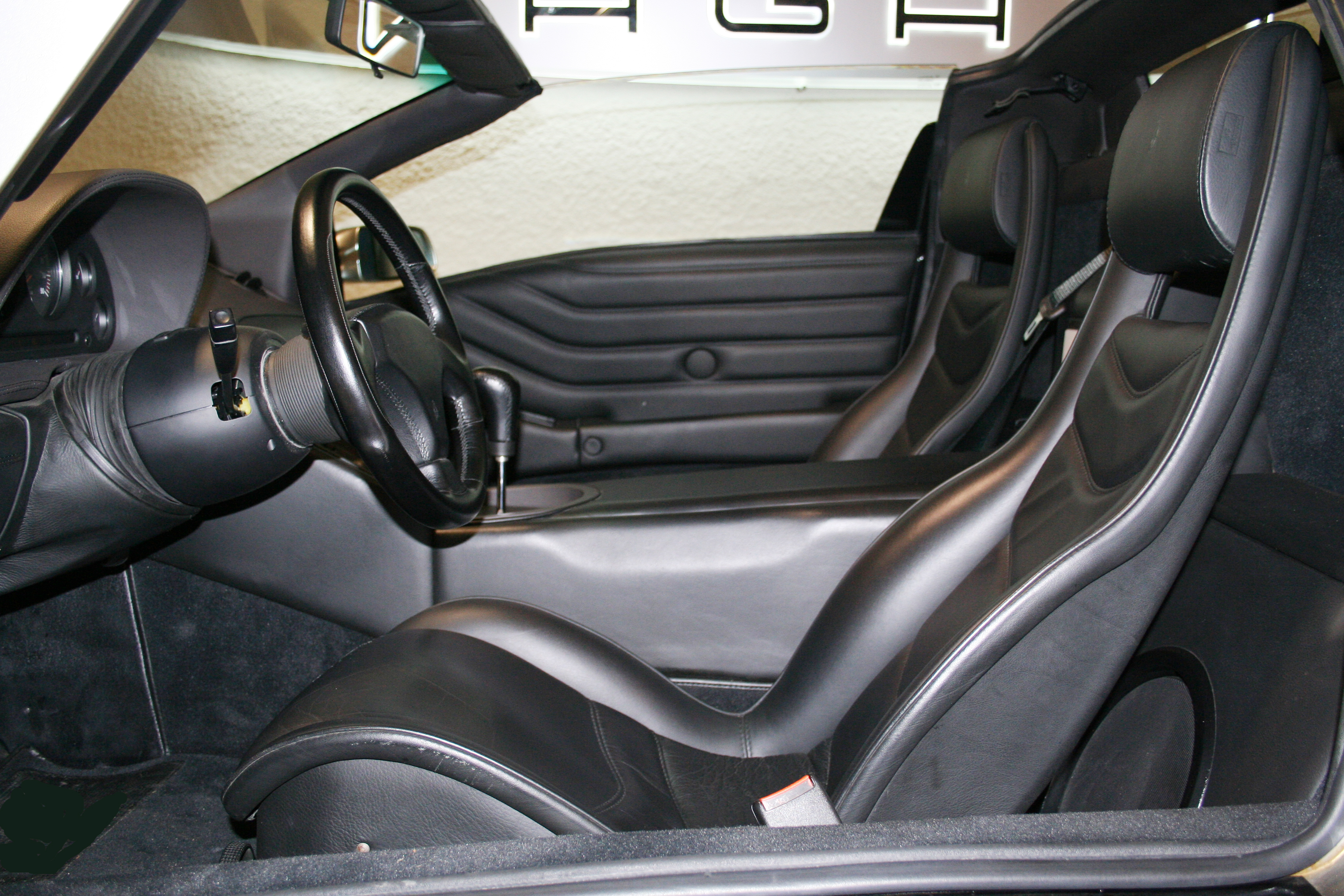 Lamborghini Diablo VT Roadster