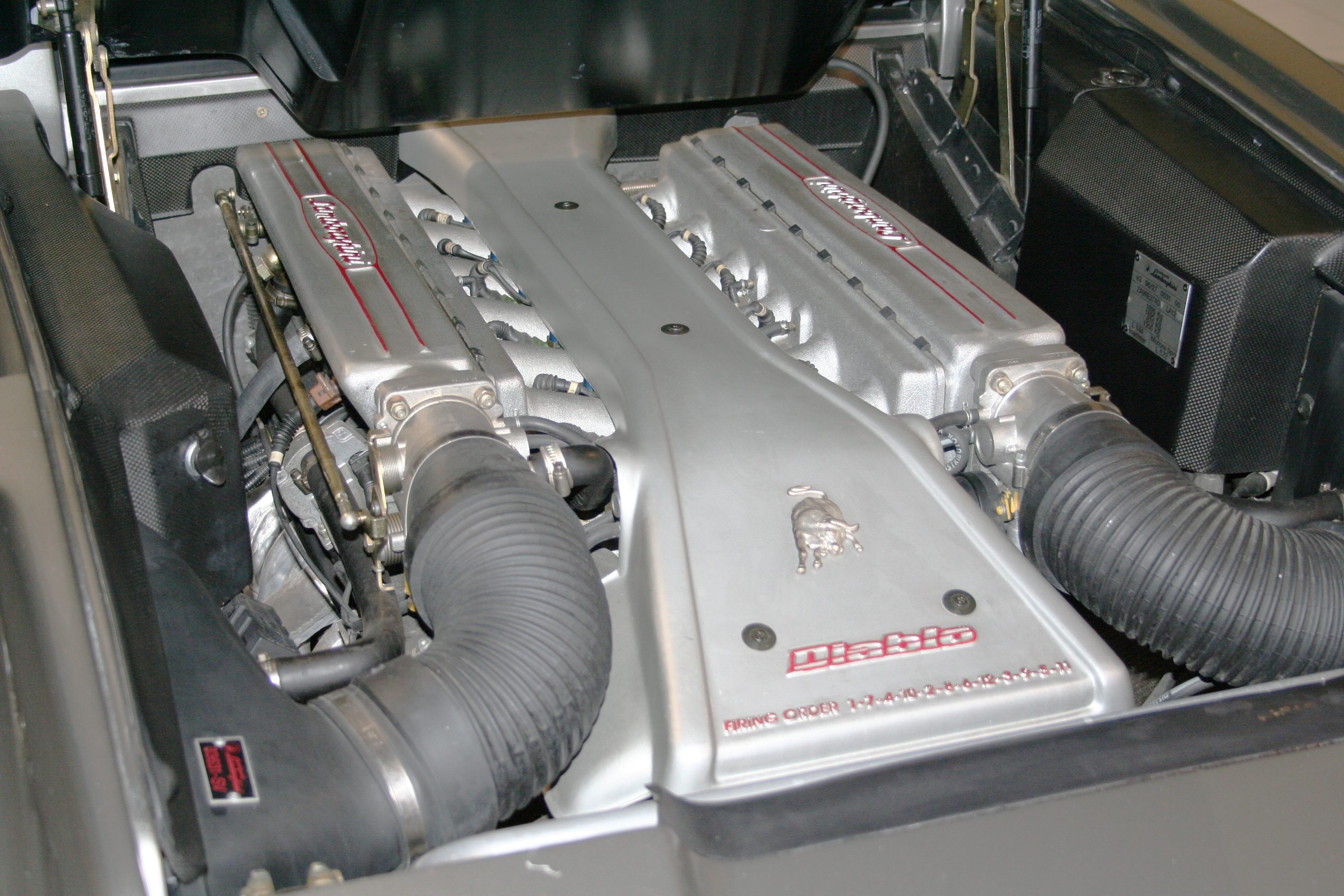 Lamborghini Diablo VT Roadster