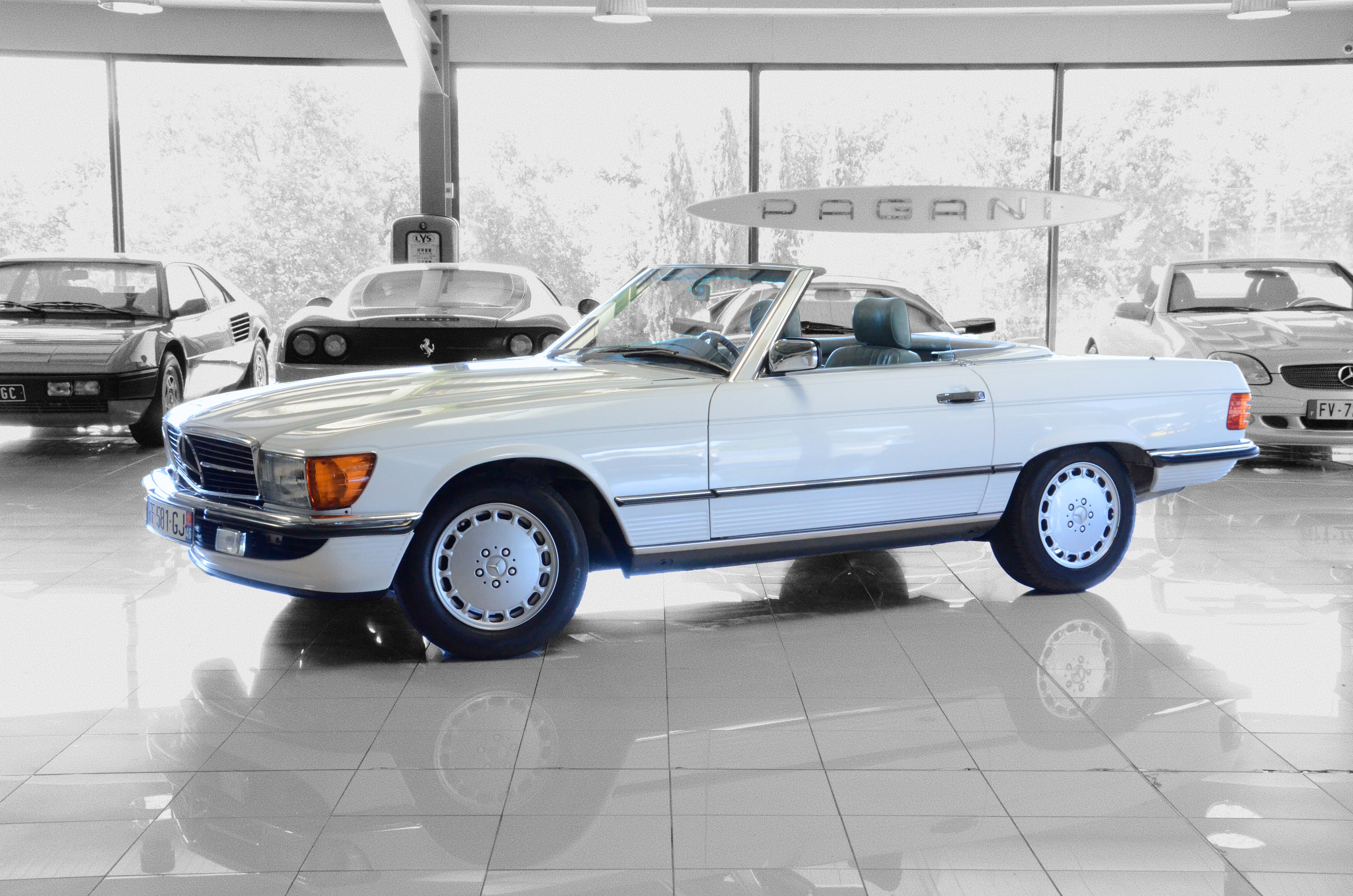 Mercedes 560 SL
